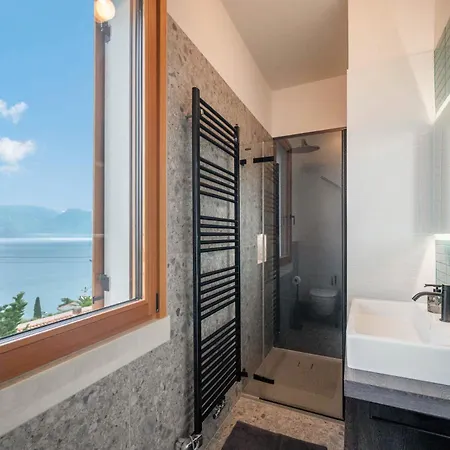 Apartamento Apartmentsgarda - Torri Elegance *